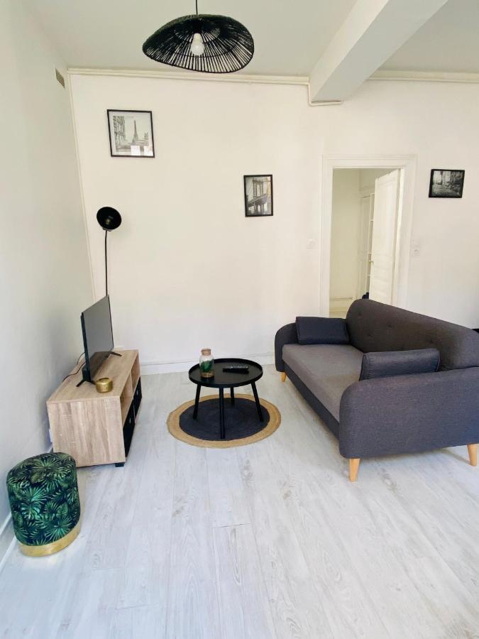 Apartamento Le Moderne Issoudun Exterior foto